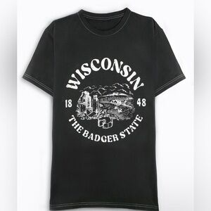 Maurices XXL Wisconsin relaxed fit graphic tee NWT